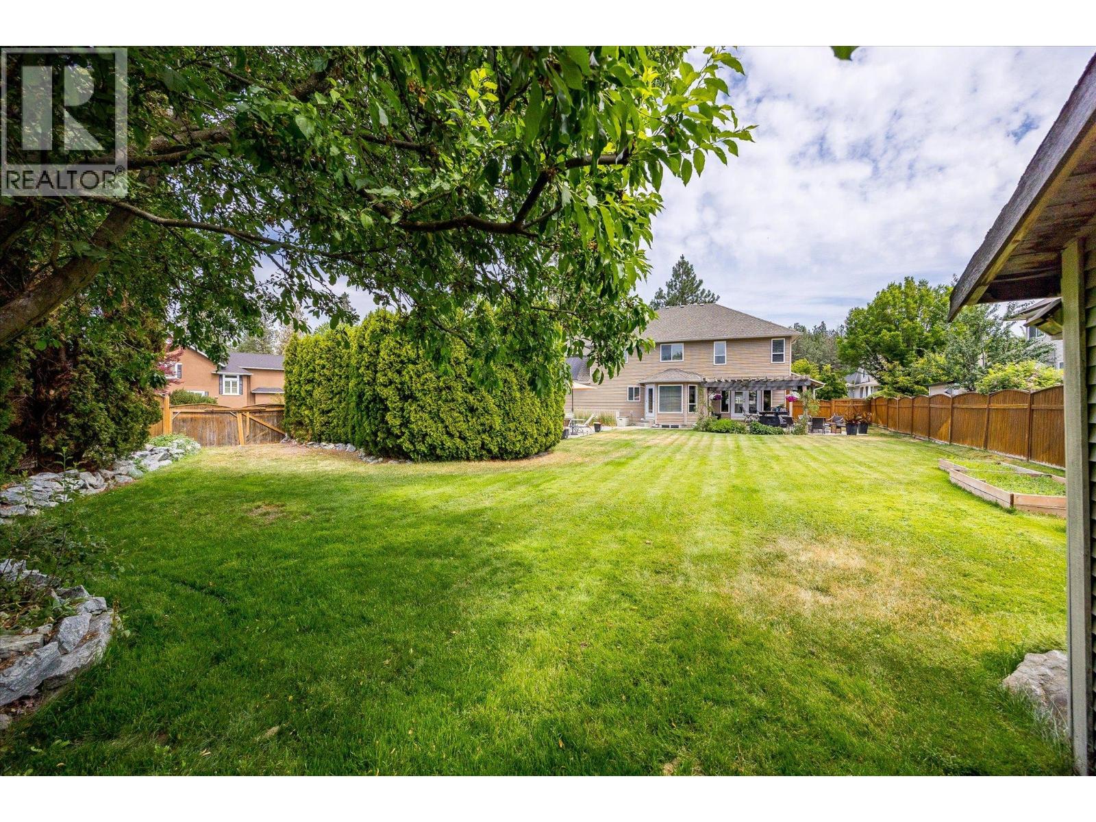  3925 Flower Court, Kelowna