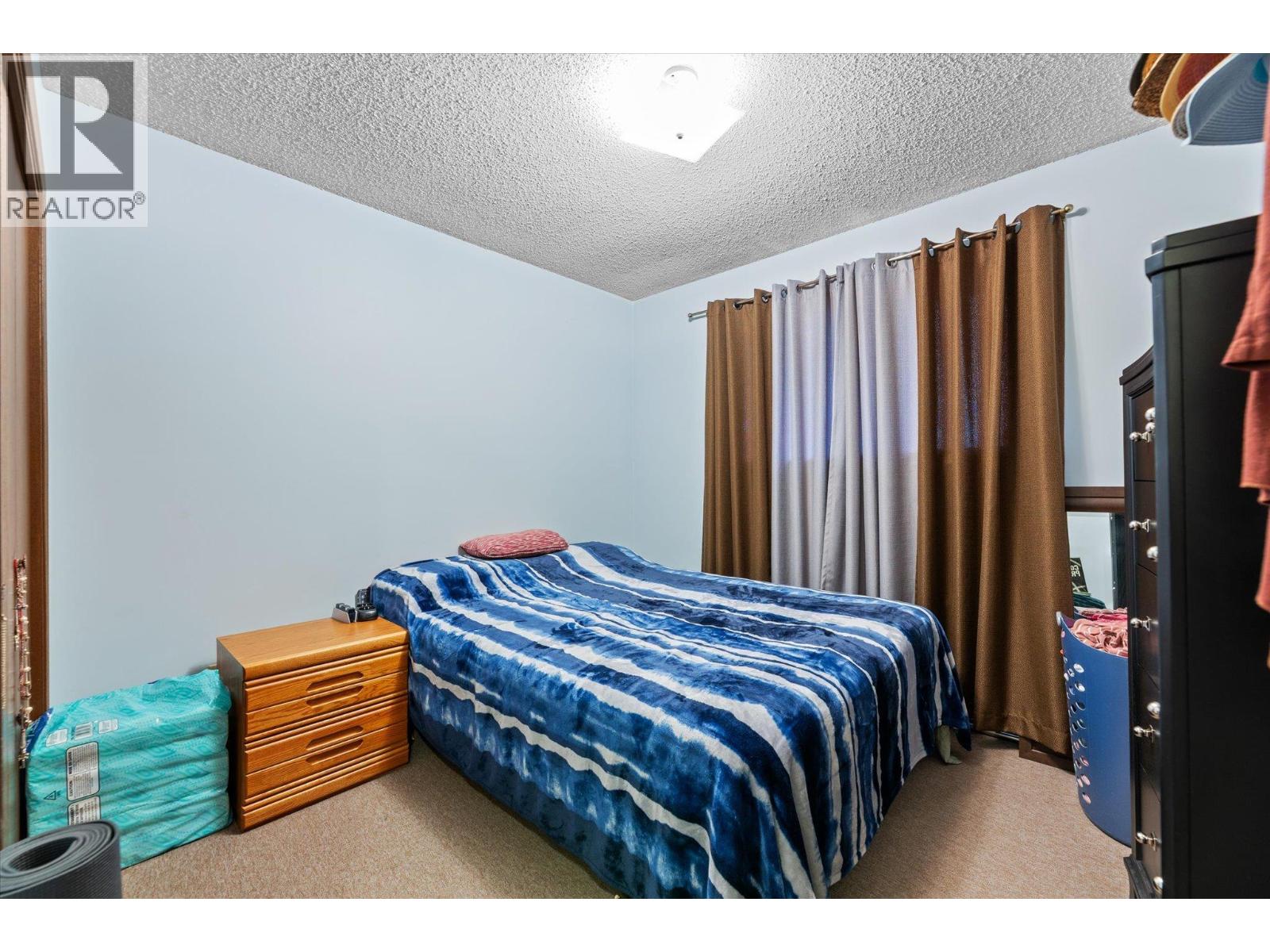  530-540 Hollywood Road North, Kelowna