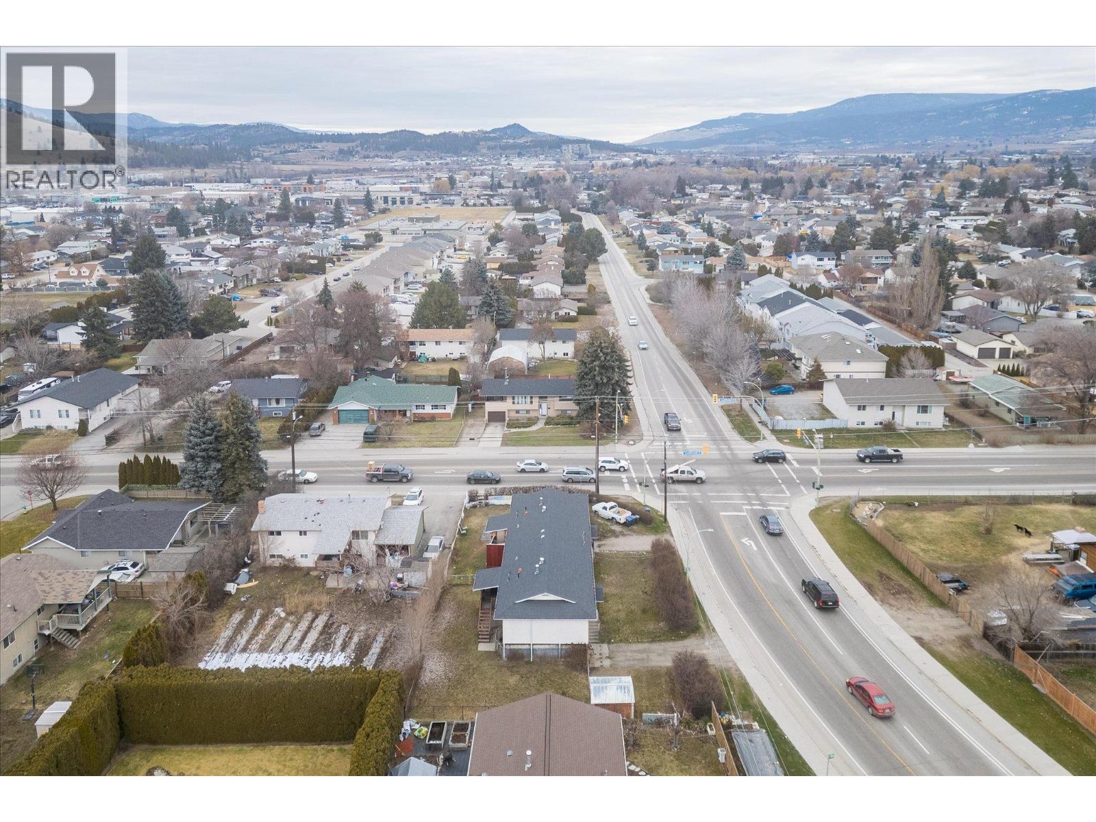  530-540 Hollywood Road North, Kelowna