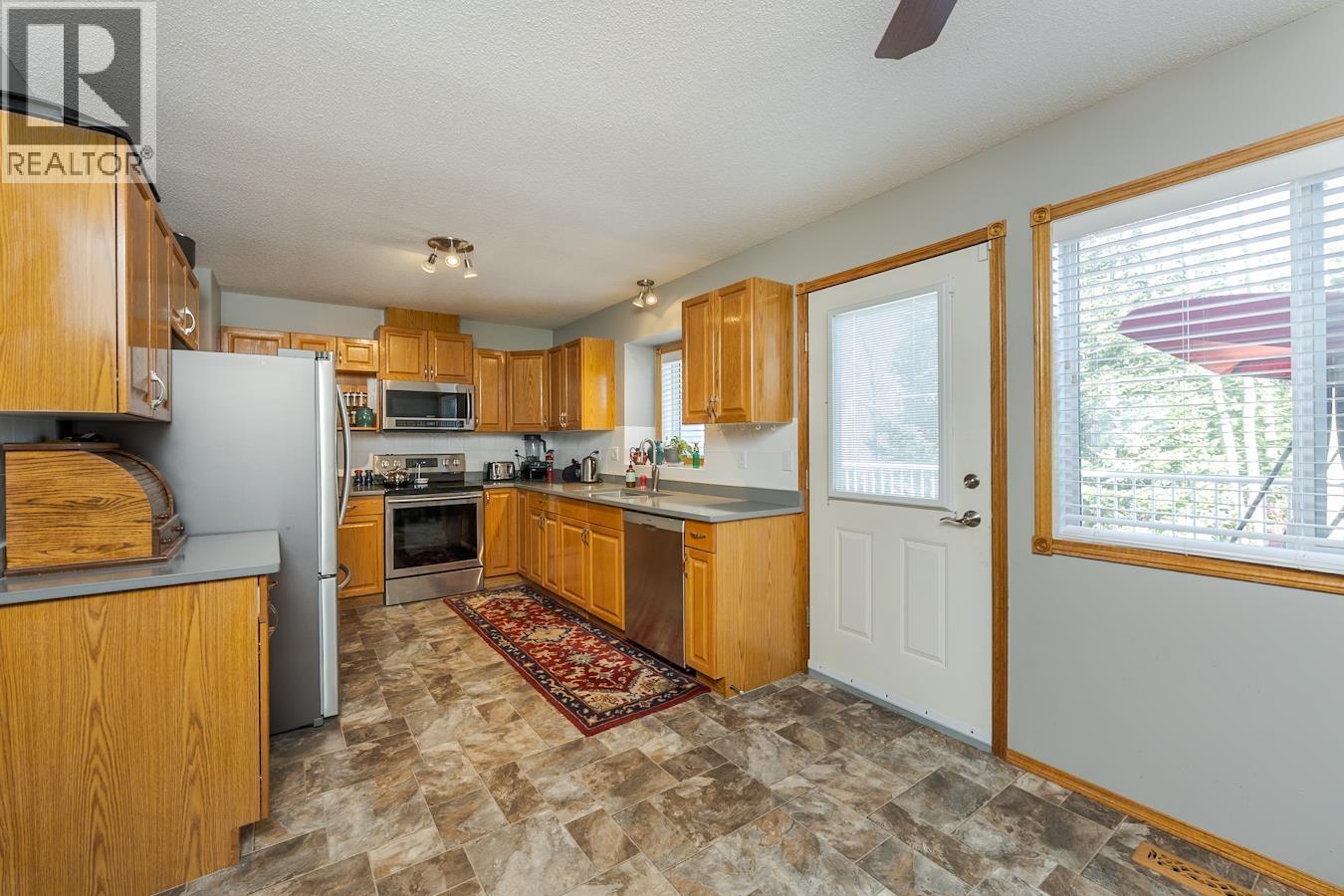 #104 6450 DAWSON ROAD - 5
