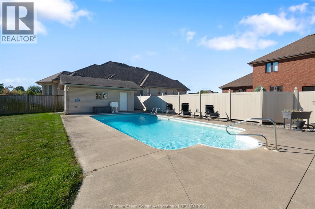 11933 MAISONNEUVE STREET - 36