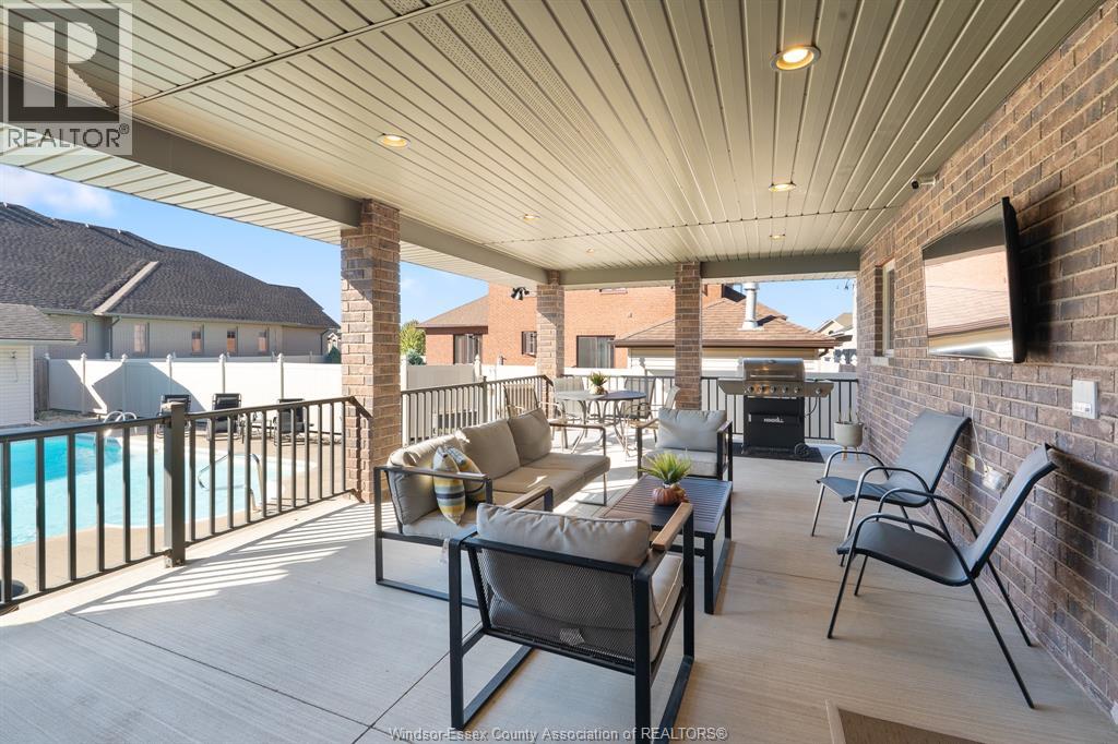 11933 MAISONNEUVE STREET - 34