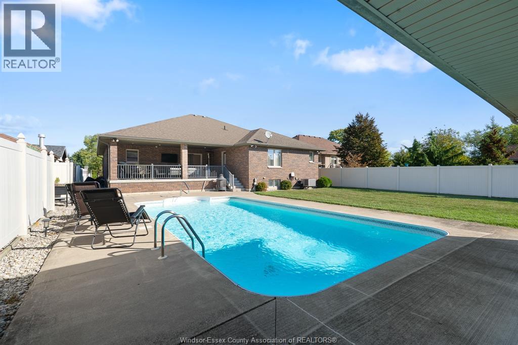 11933 MAISONNEUVE STREET - 38