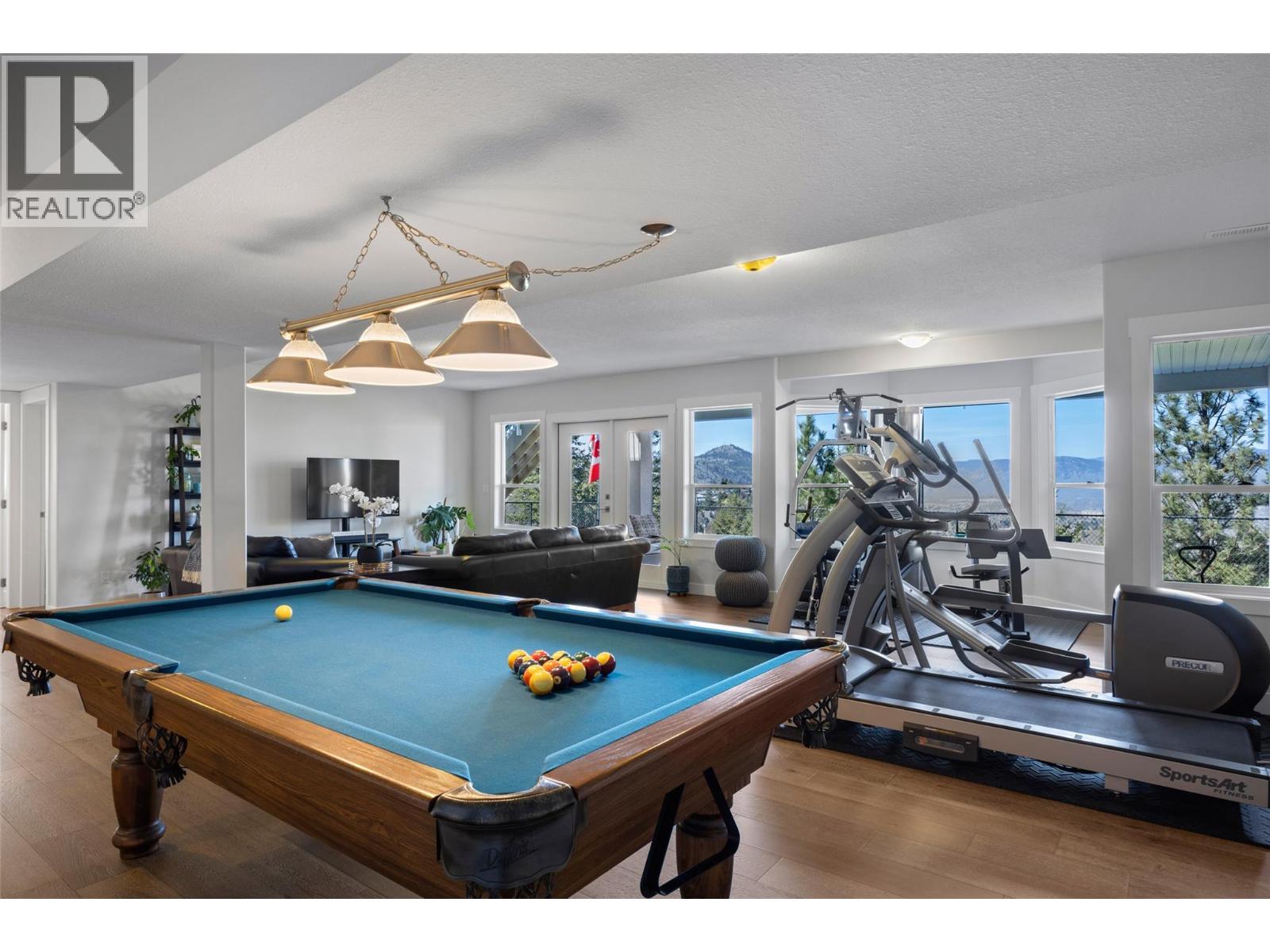 187 COPPERTREE COURT - 38