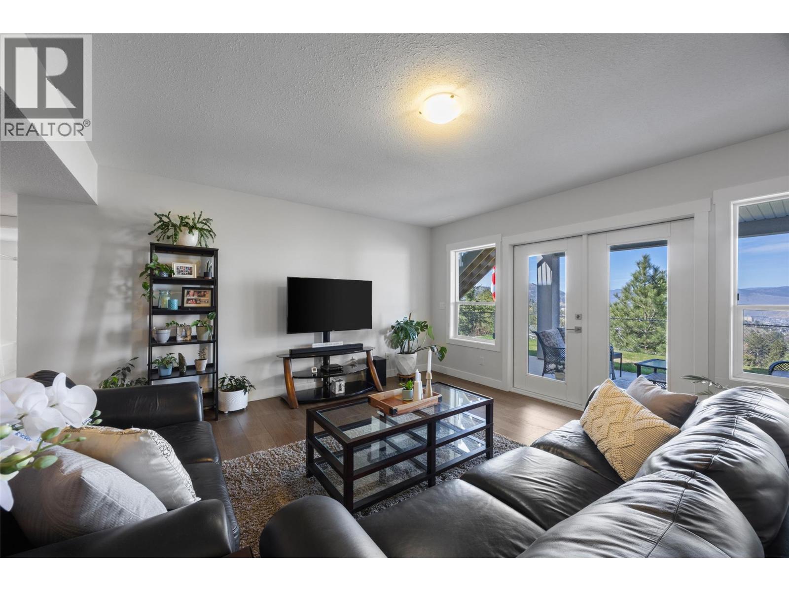 187 COPPERTREE COURT - 39