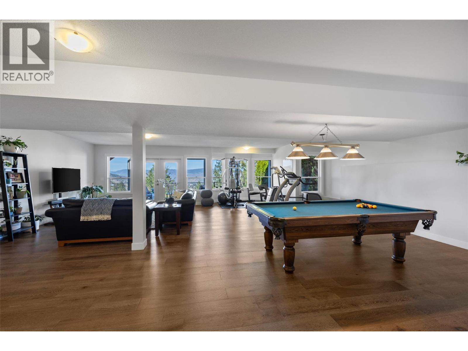 187 COPPERTREE COURT - 37