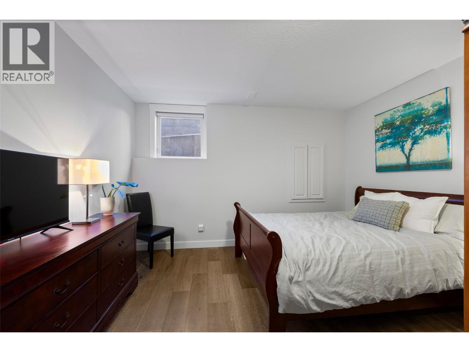 187 COPPERTREE COURT - 46