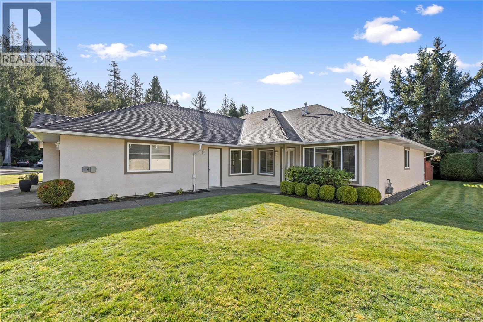 #18 850 ARBUTUS ST - 11