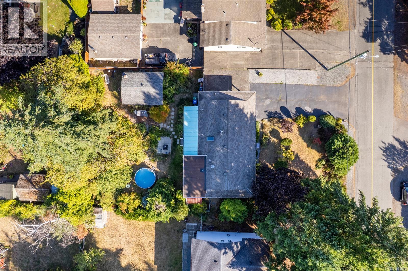 6534 SOUTHAMPTON RD - 31