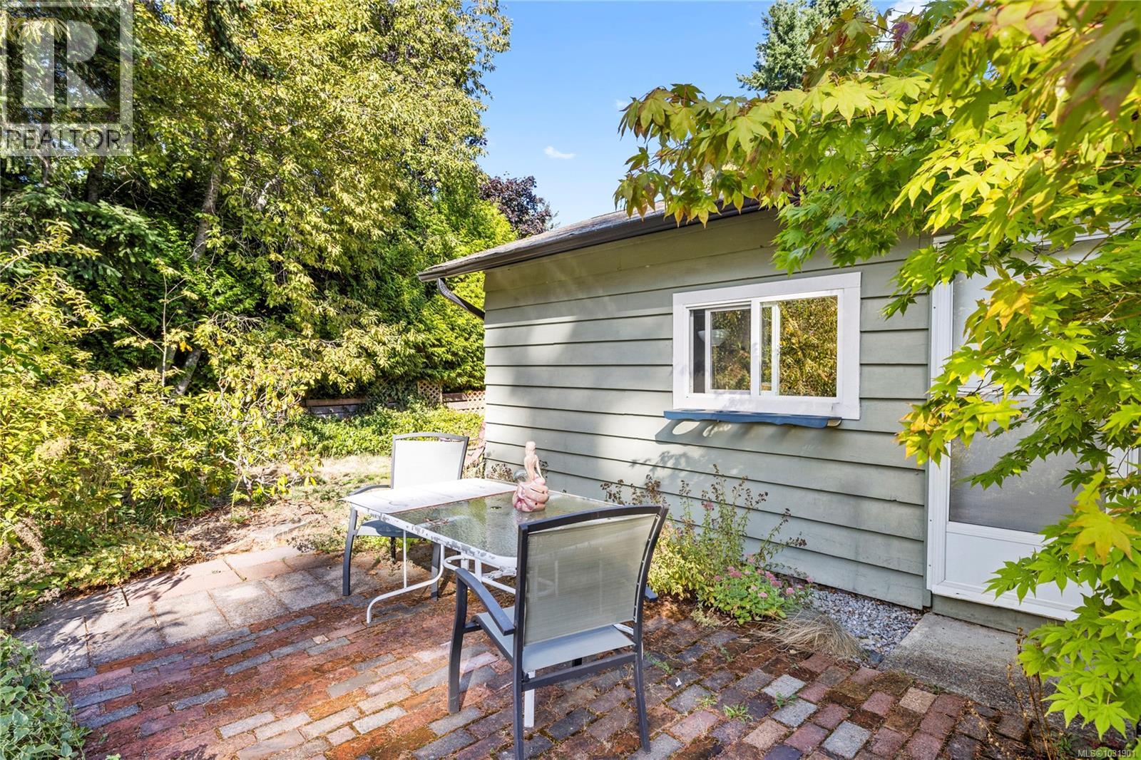 6534 SOUTHAMPTON RD - 5