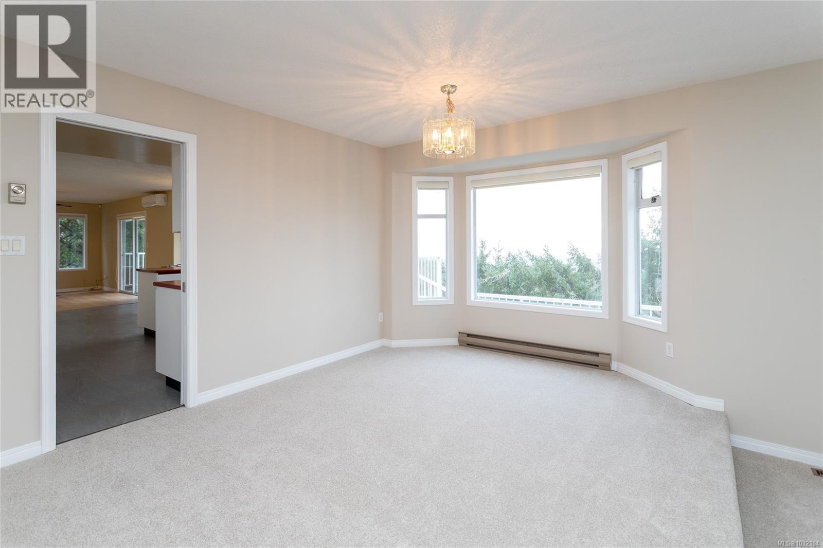  2270 Henlyn Drive, Sooke