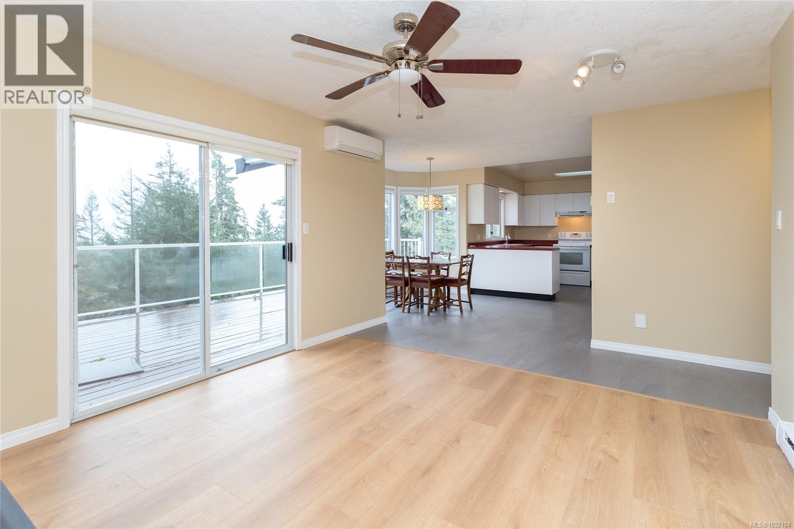  2270 Henlyn Drive, Sooke
