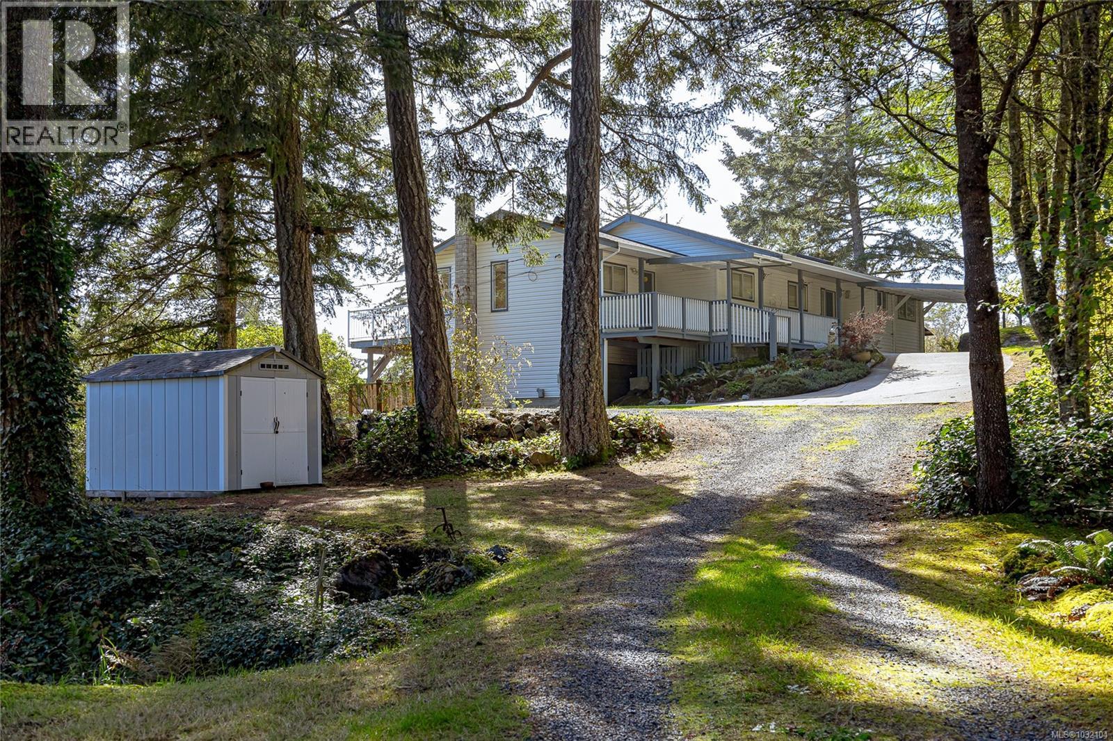  2270 Henlyn Drive, Sooke