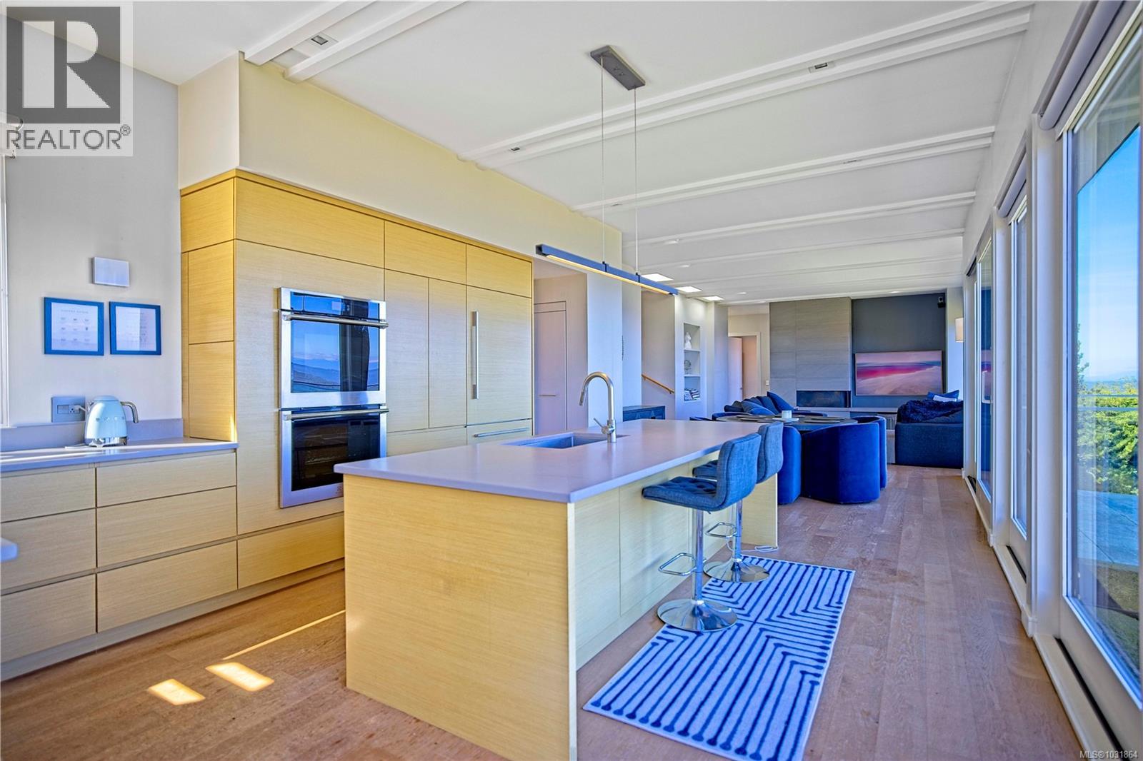 136 Wilkie Way - 12