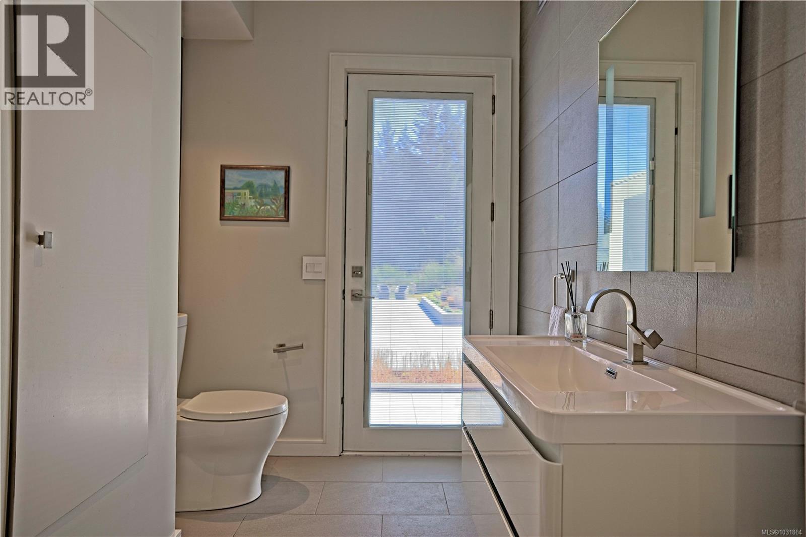 136 Wilkie Way - 22