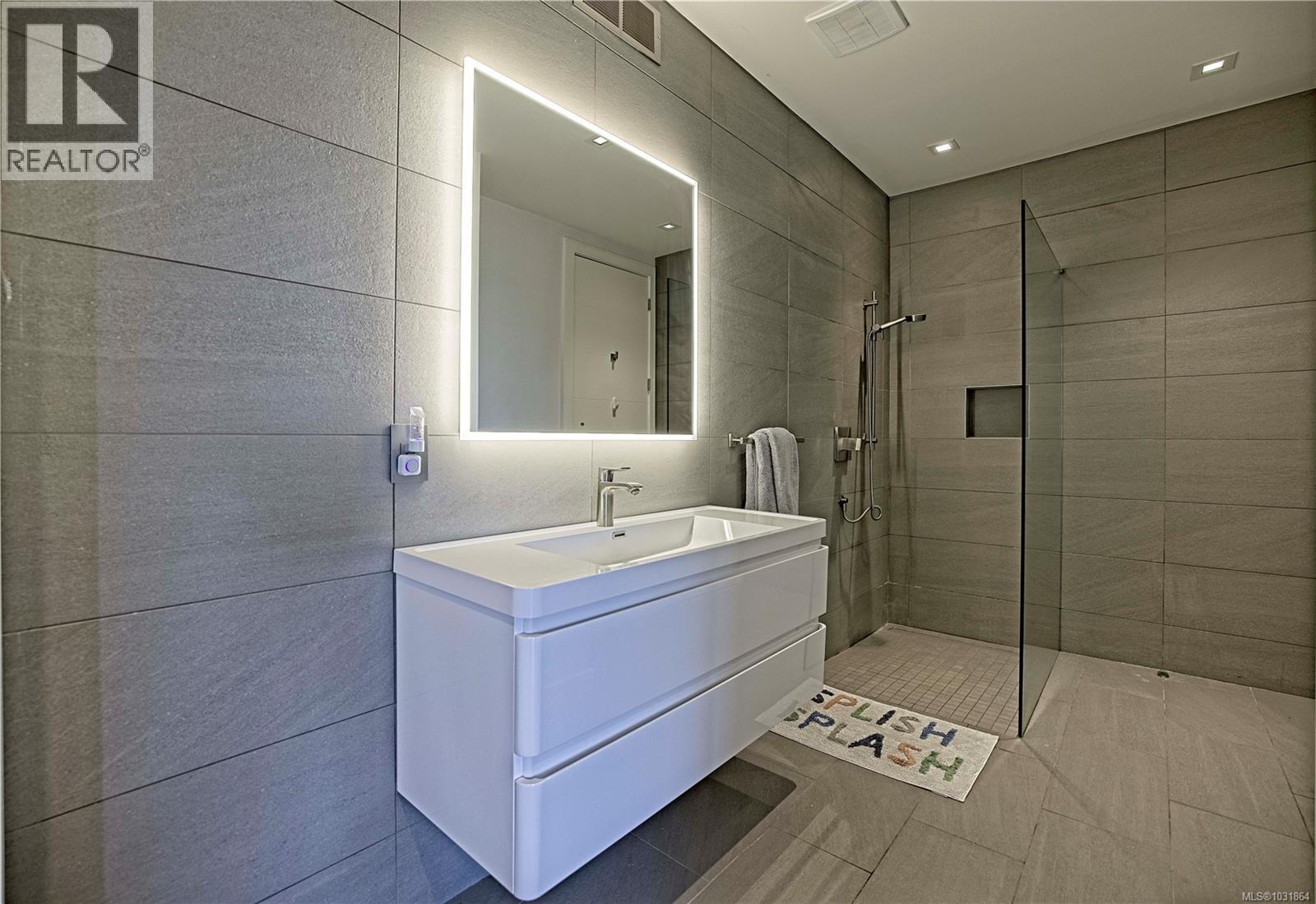 136 Wilkie Way - 26