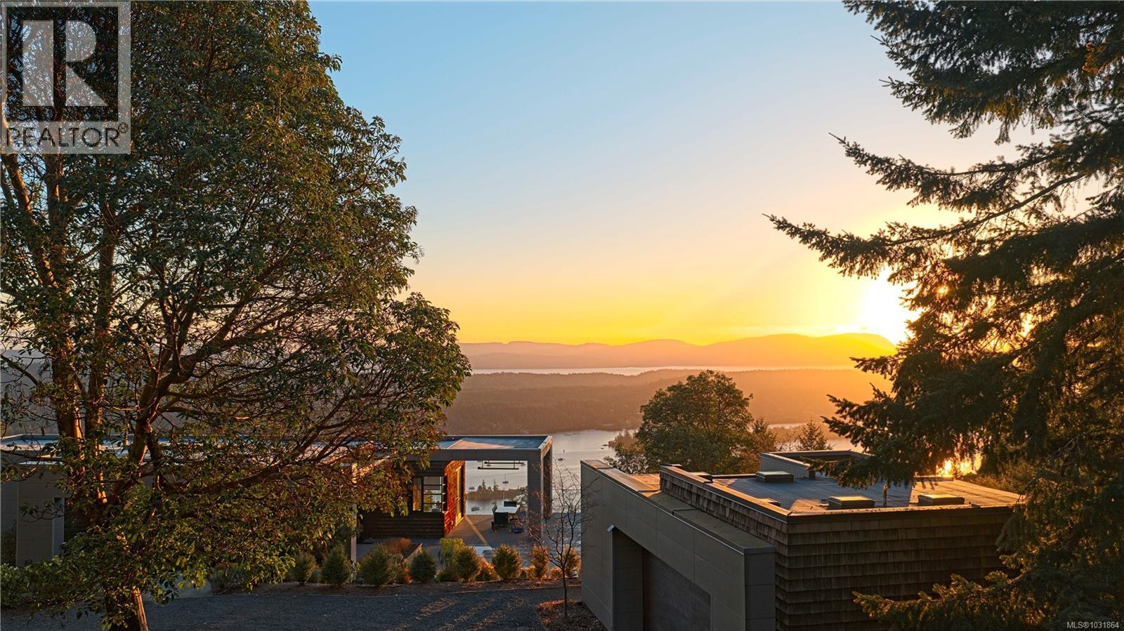 136 Wilkie Way - 32