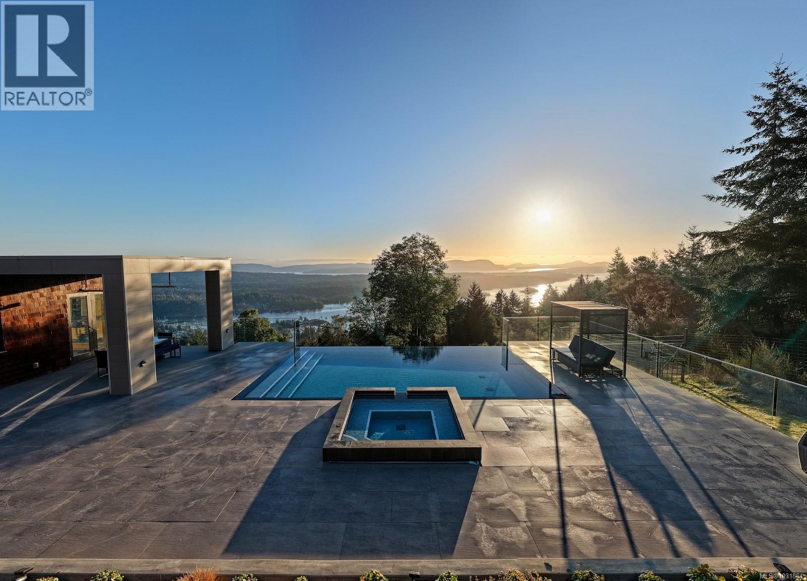 136 Wilkie Way - 34