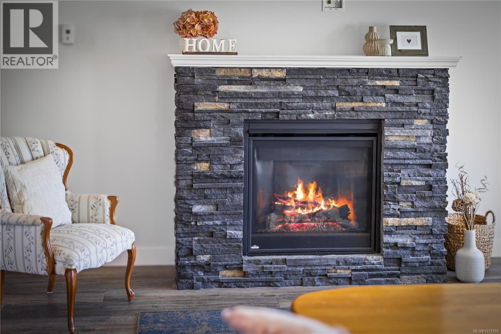 1535 PRENTICE RD - 11