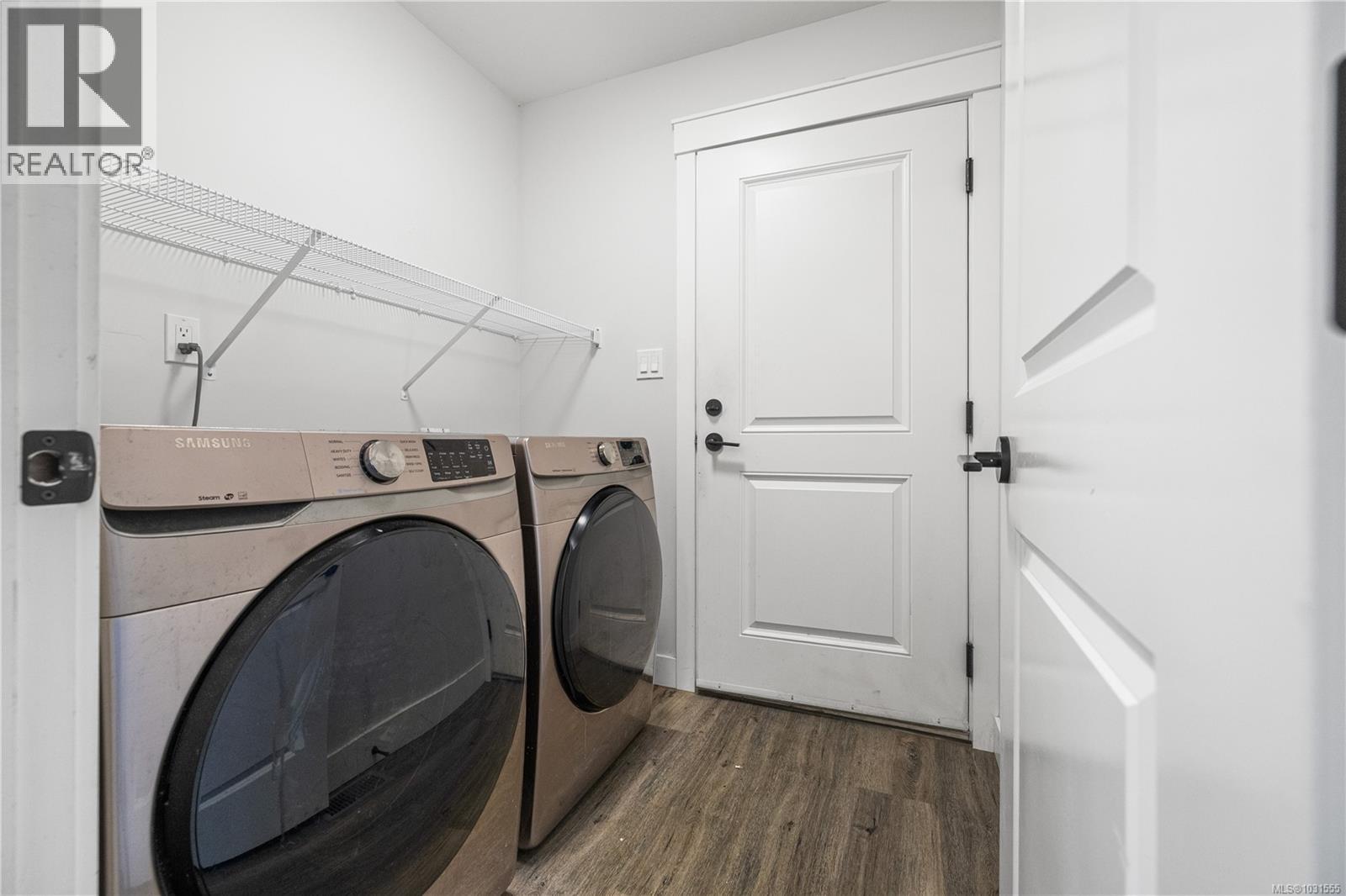 1535 PRENTICE RD - 26