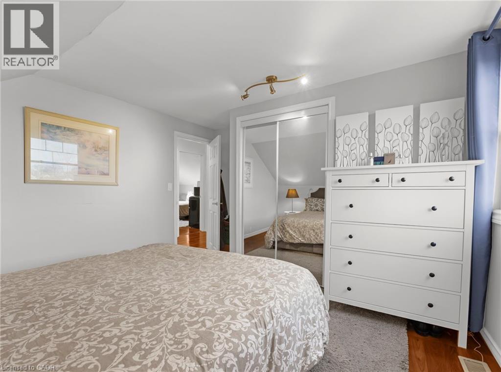 420 WAVERLY STREET - 21
