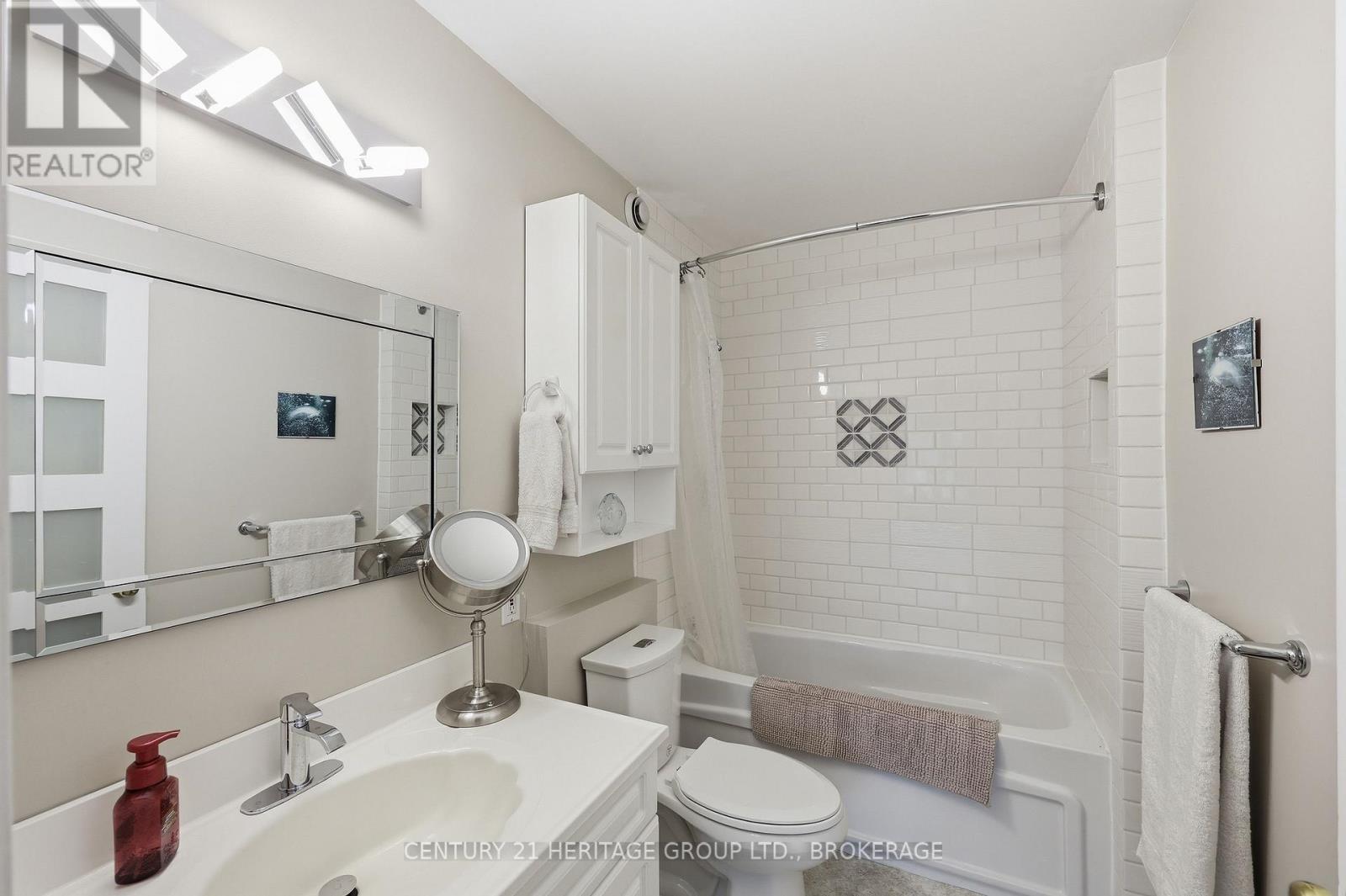 5453 PETWORTH ROAD — photo 31