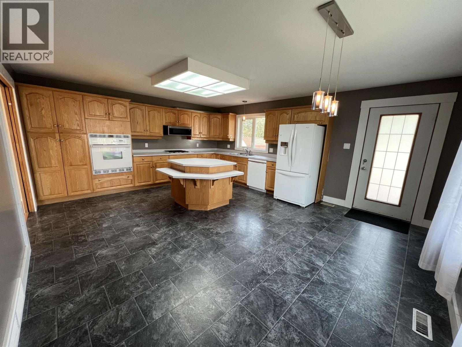 3912 COTTONWOOD ROAD - 8