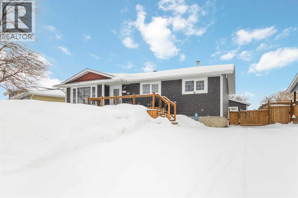 334 Hillcrest Drive, Fort McMurray