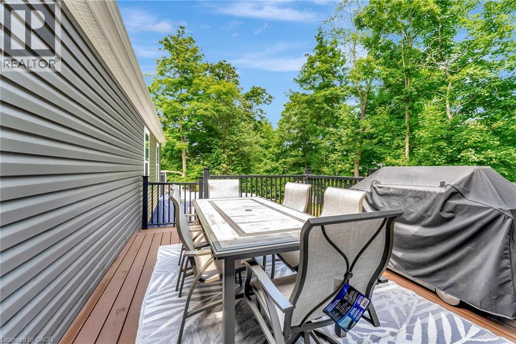 4881 MAPLEVIEW Crescent - 38