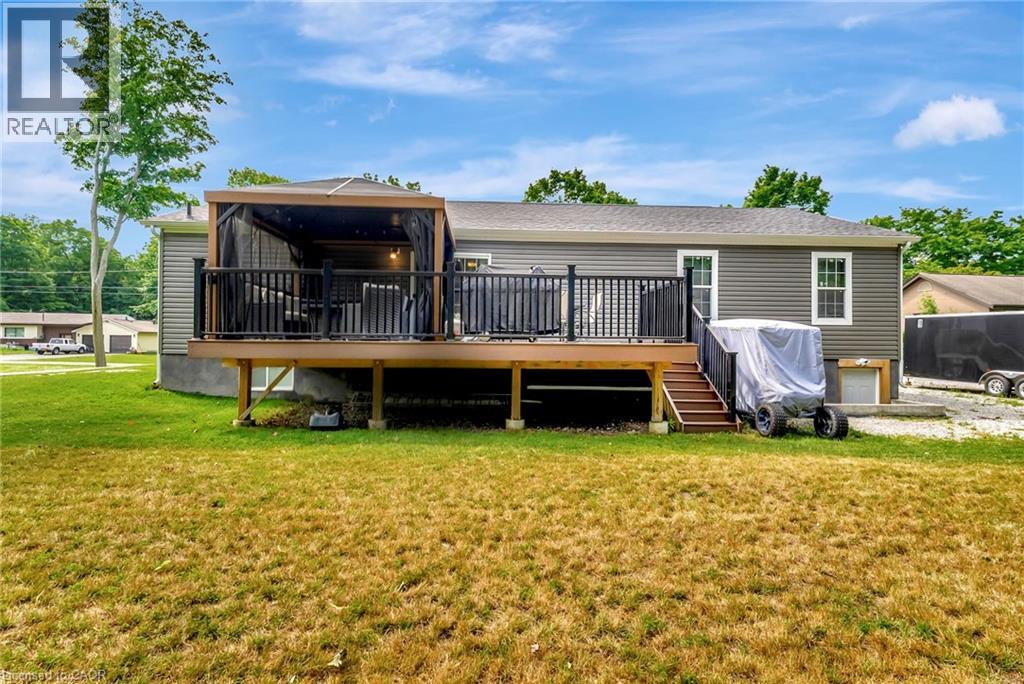 4881 MAPLEVIEW Crescent - 43