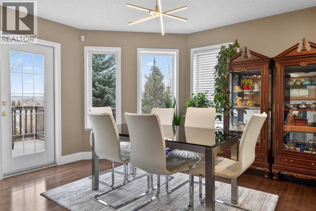 111 VALLEY PONDS CRESCENT NW - 9