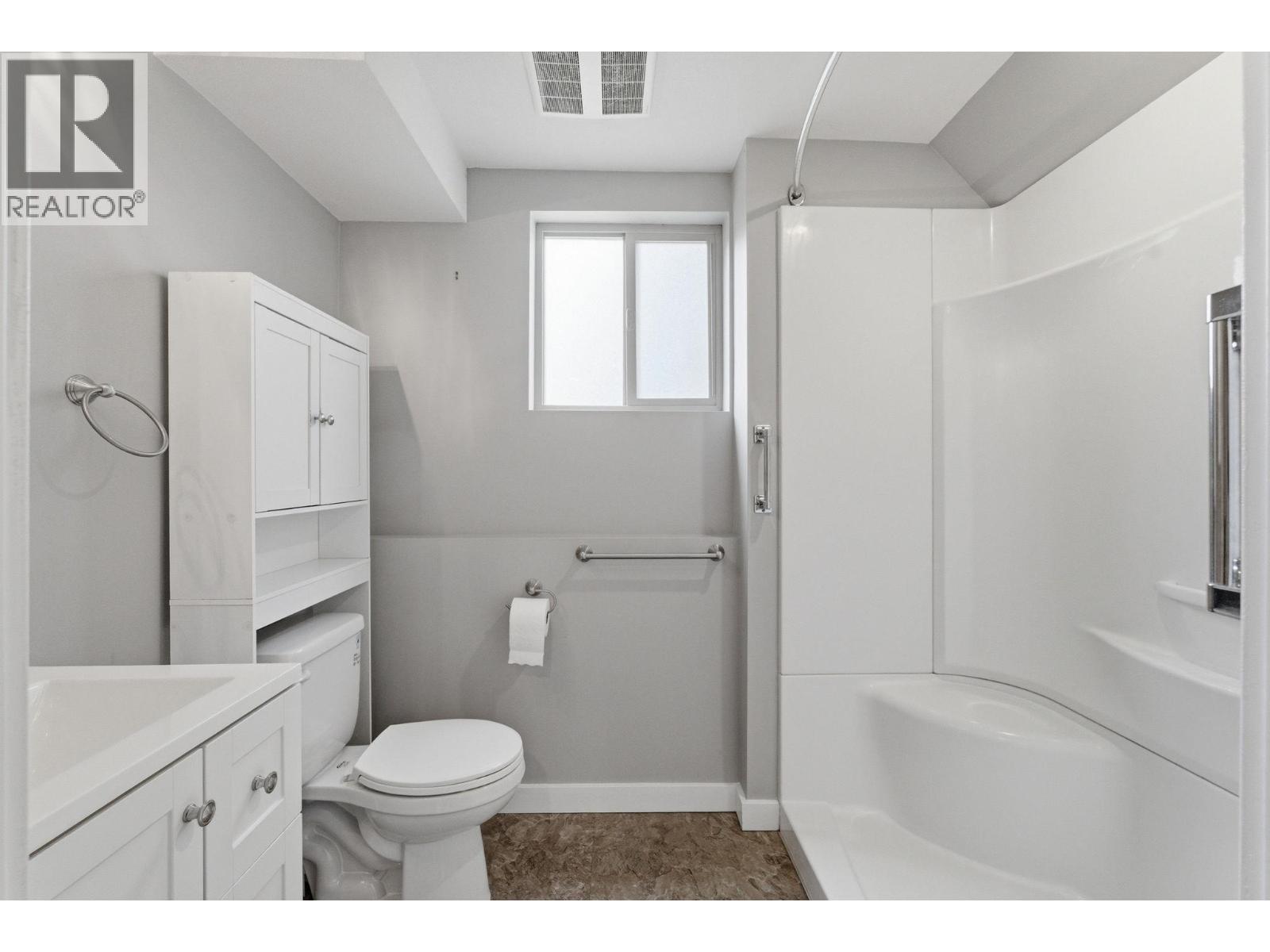  1729 Gillard Drive, Kelowna