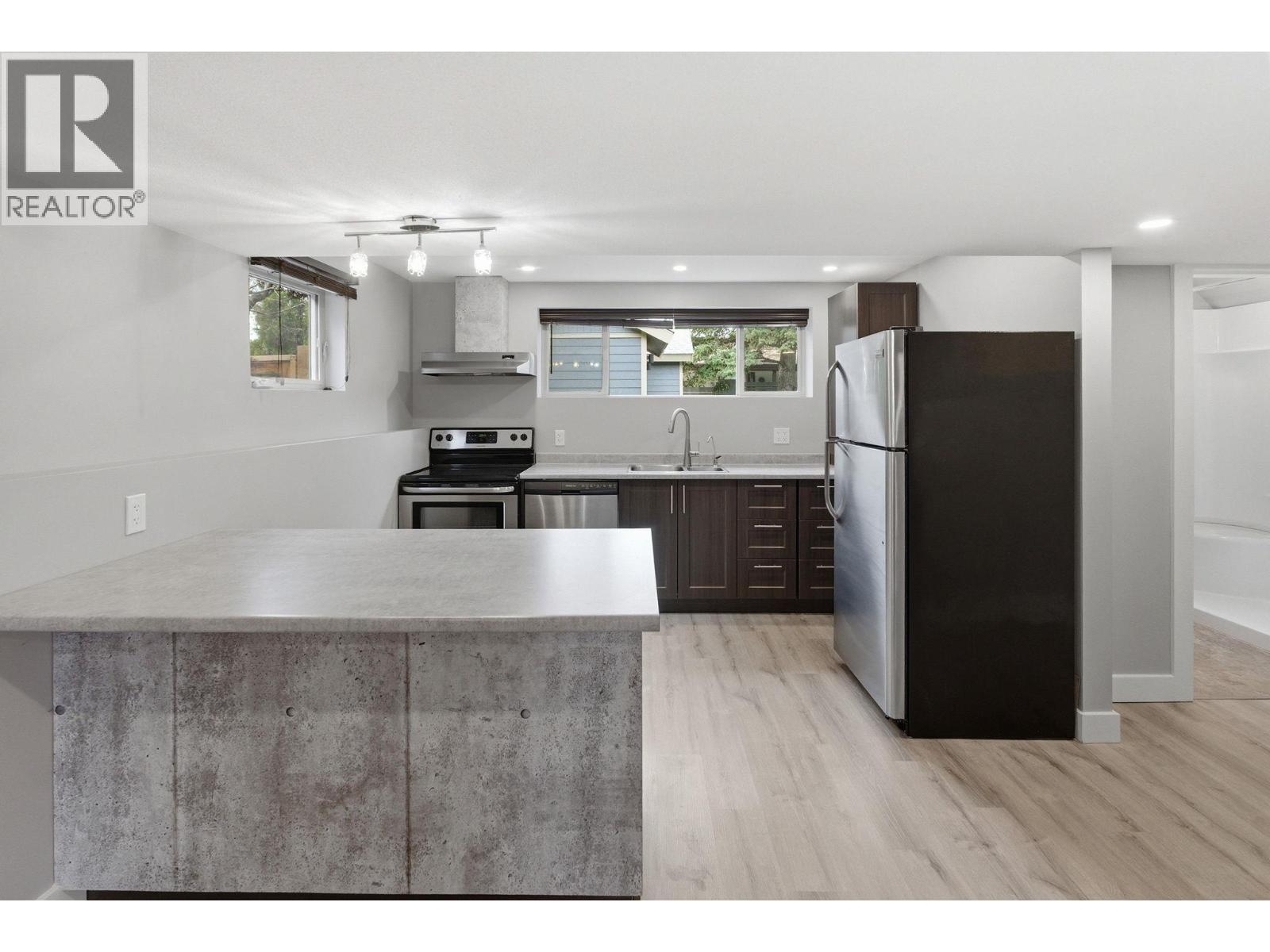  1729 Gillard Drive, Kelowna