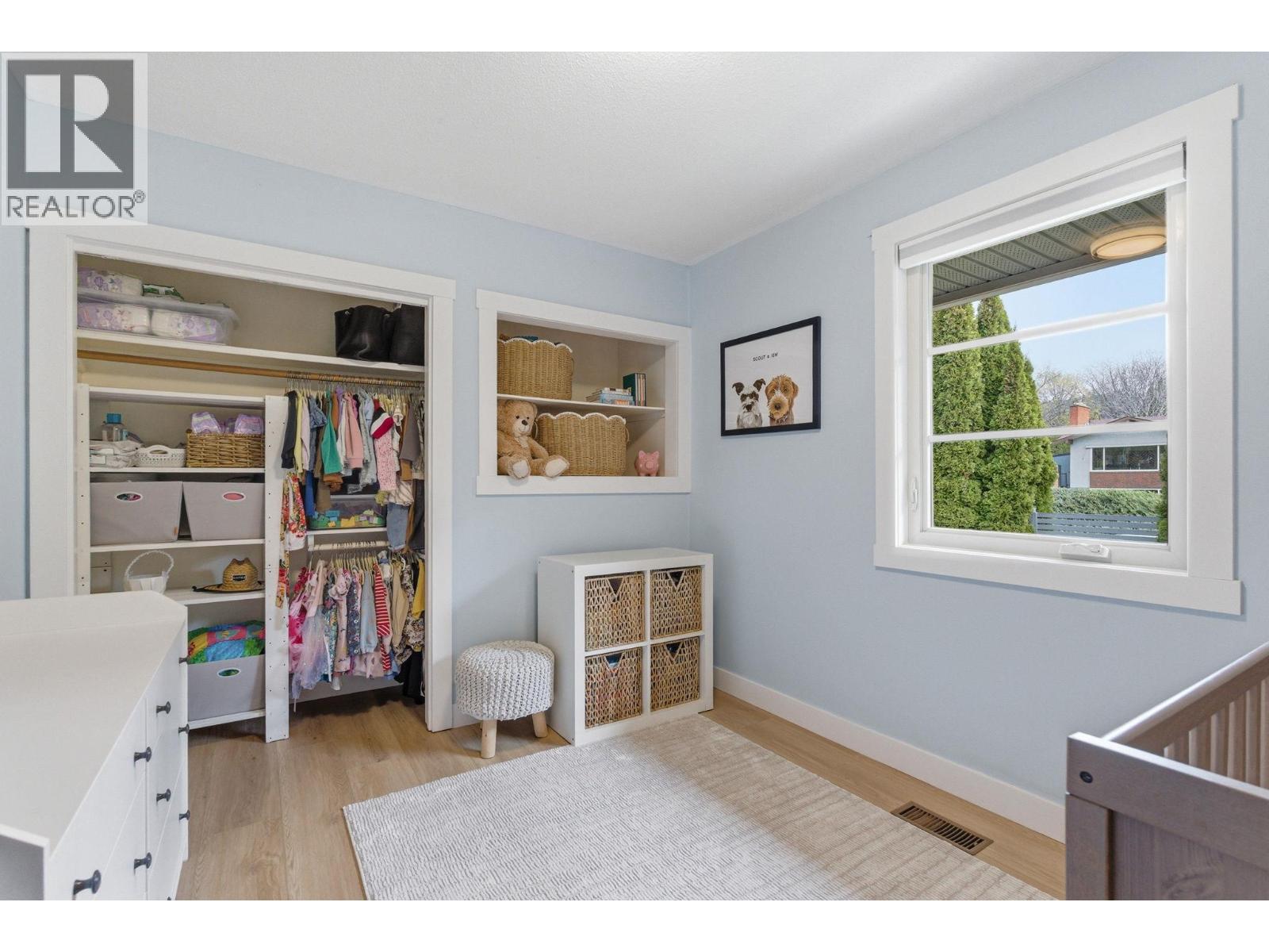  1729 Gillard Drive, Kelowna