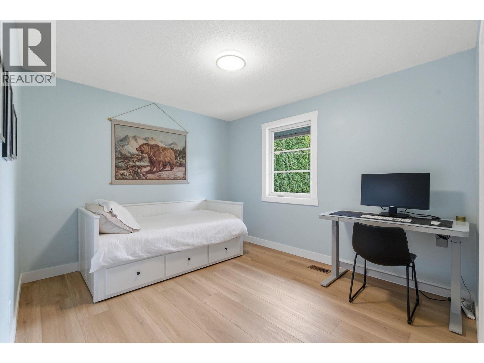  1729 Gillard Drive, Kelowna