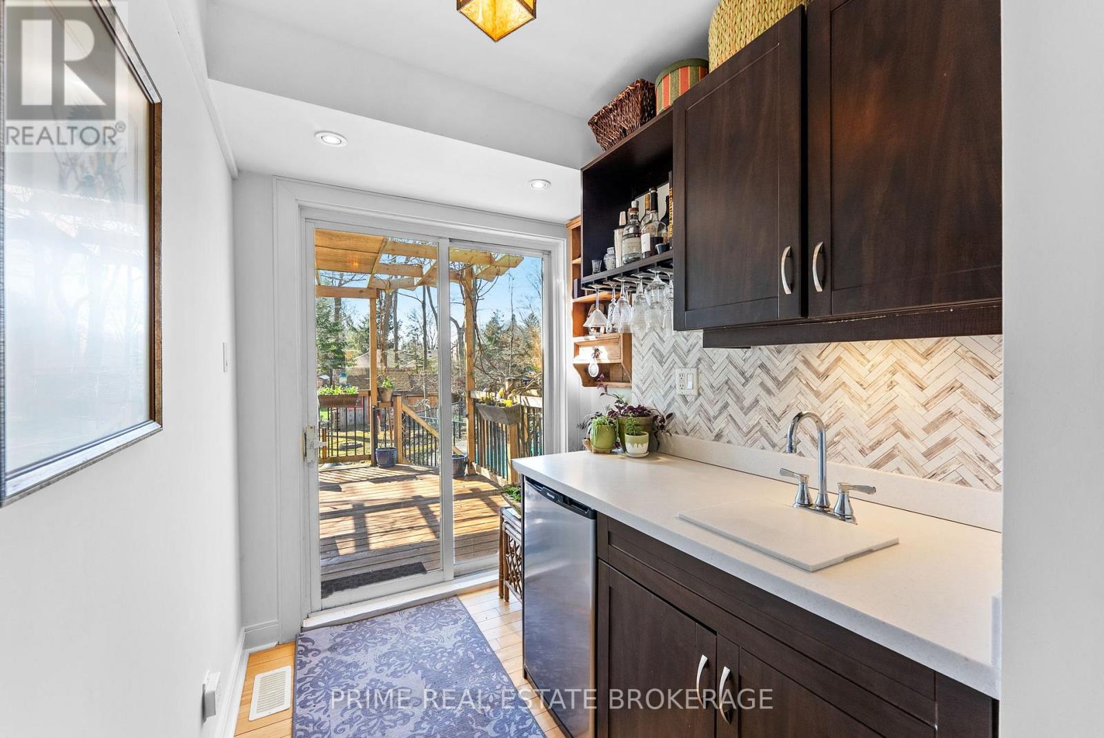 8 CRAMSTON CRESCENT Property Photo