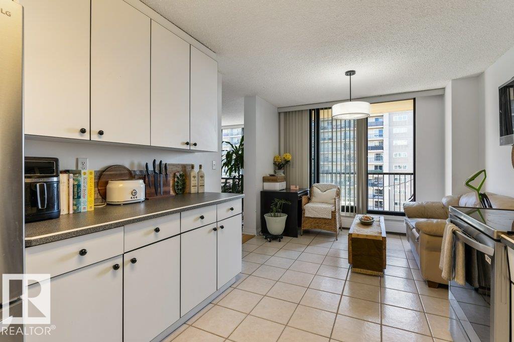 #1403 9808 103 ST NW - 20