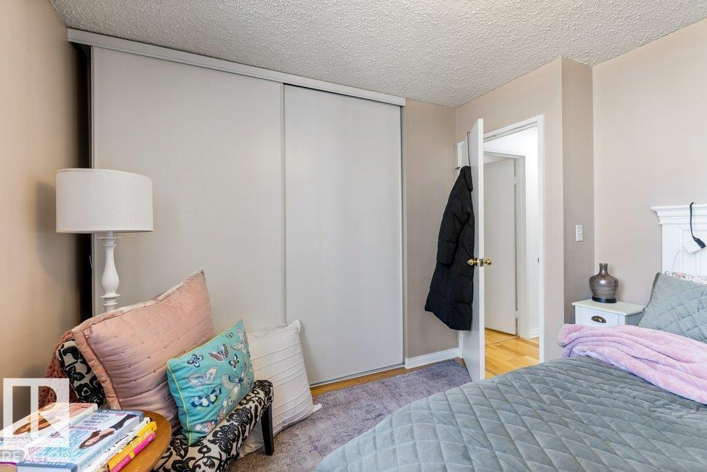 #1403 9808 103 ST NW - 24
