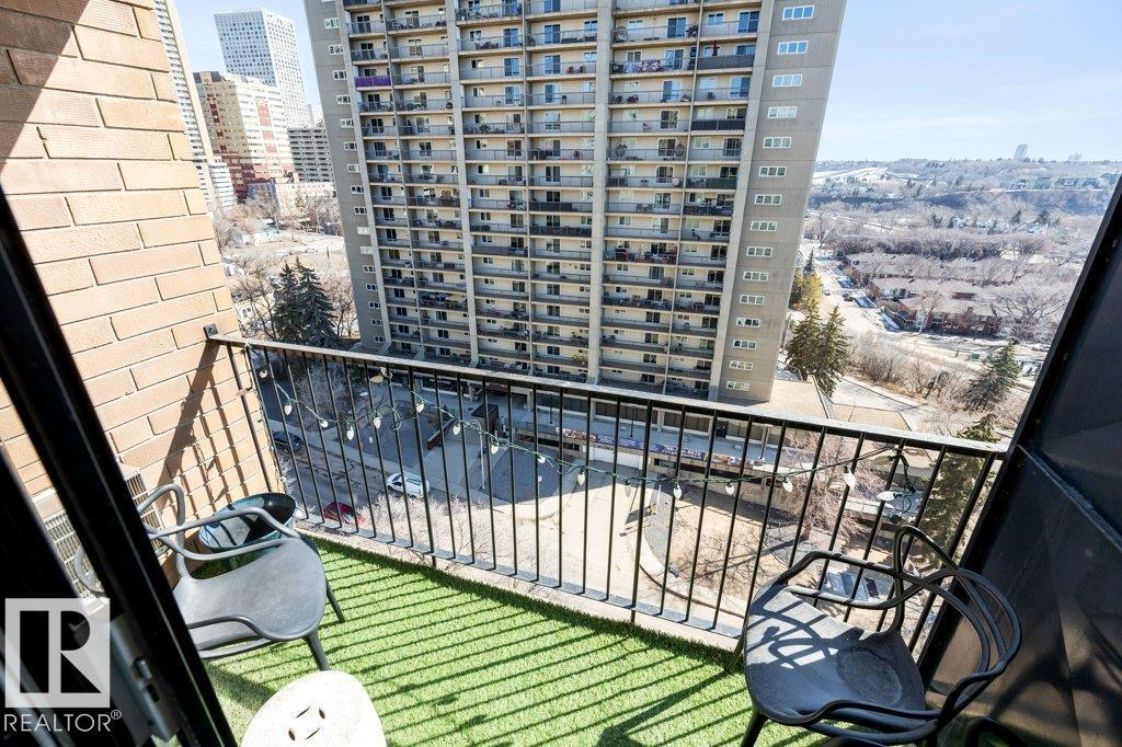 #1403 9808 103 ST NW - 28