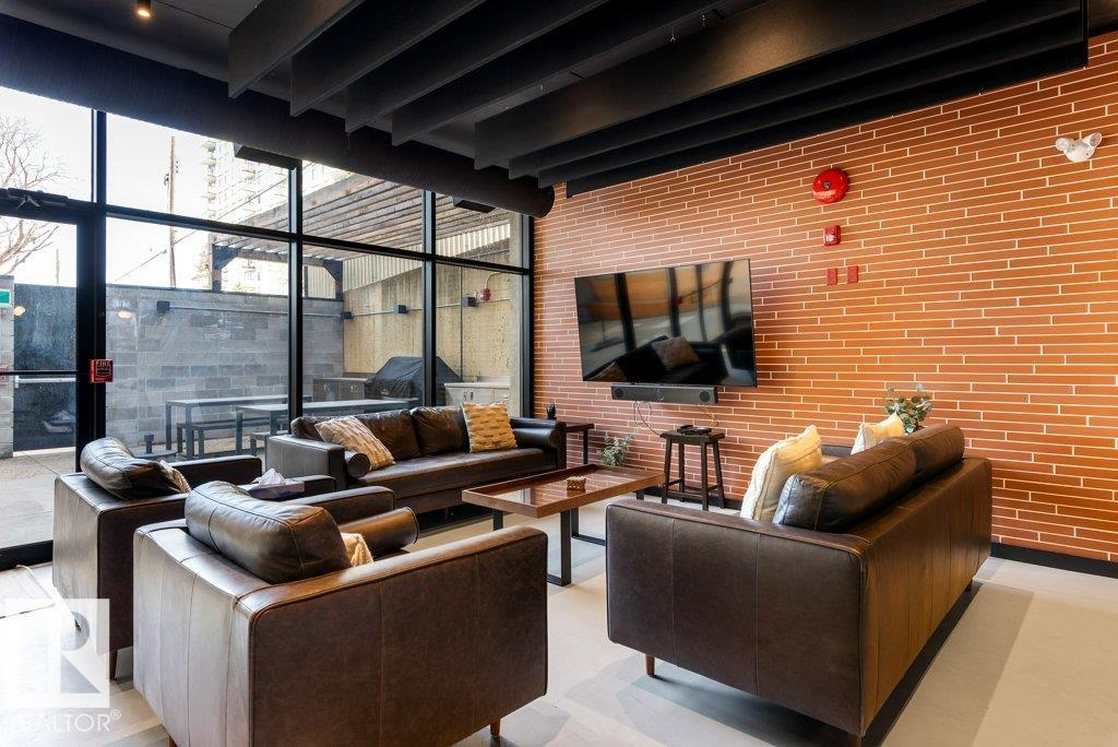 #1403 9808 103 ST NW - 34