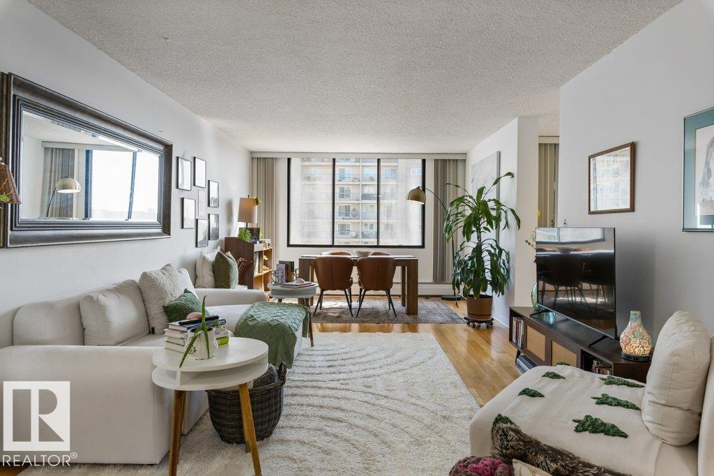 #1403 9808 103 ST NW - 4