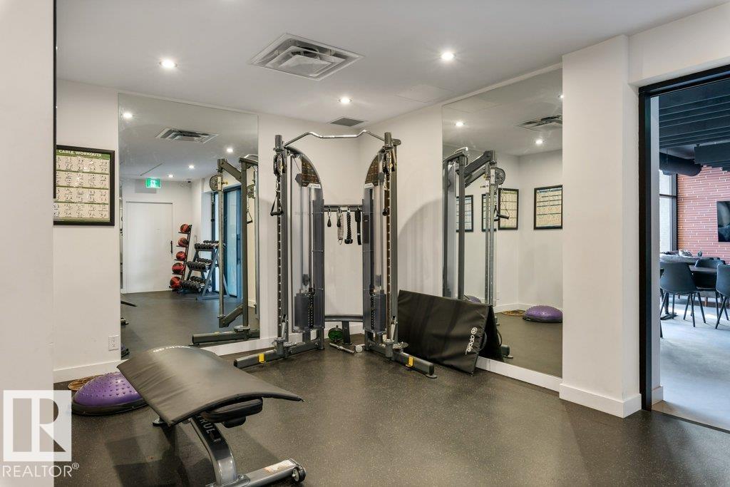 #1403 9808 103 ST NW - 40