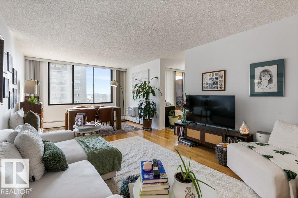 #1403 9808 103 ST NW - 7