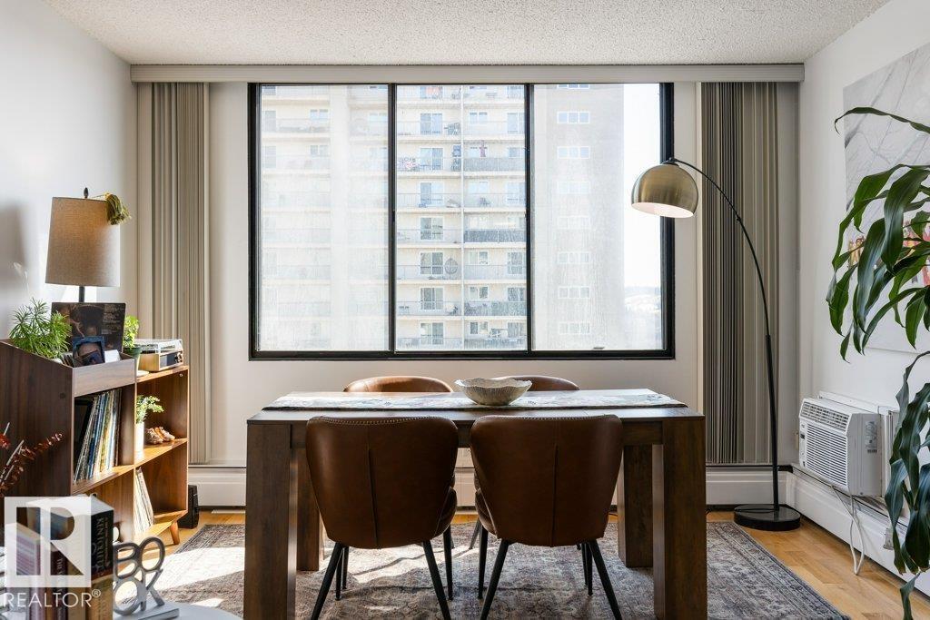 #1403 9808 103 ST NW - 9