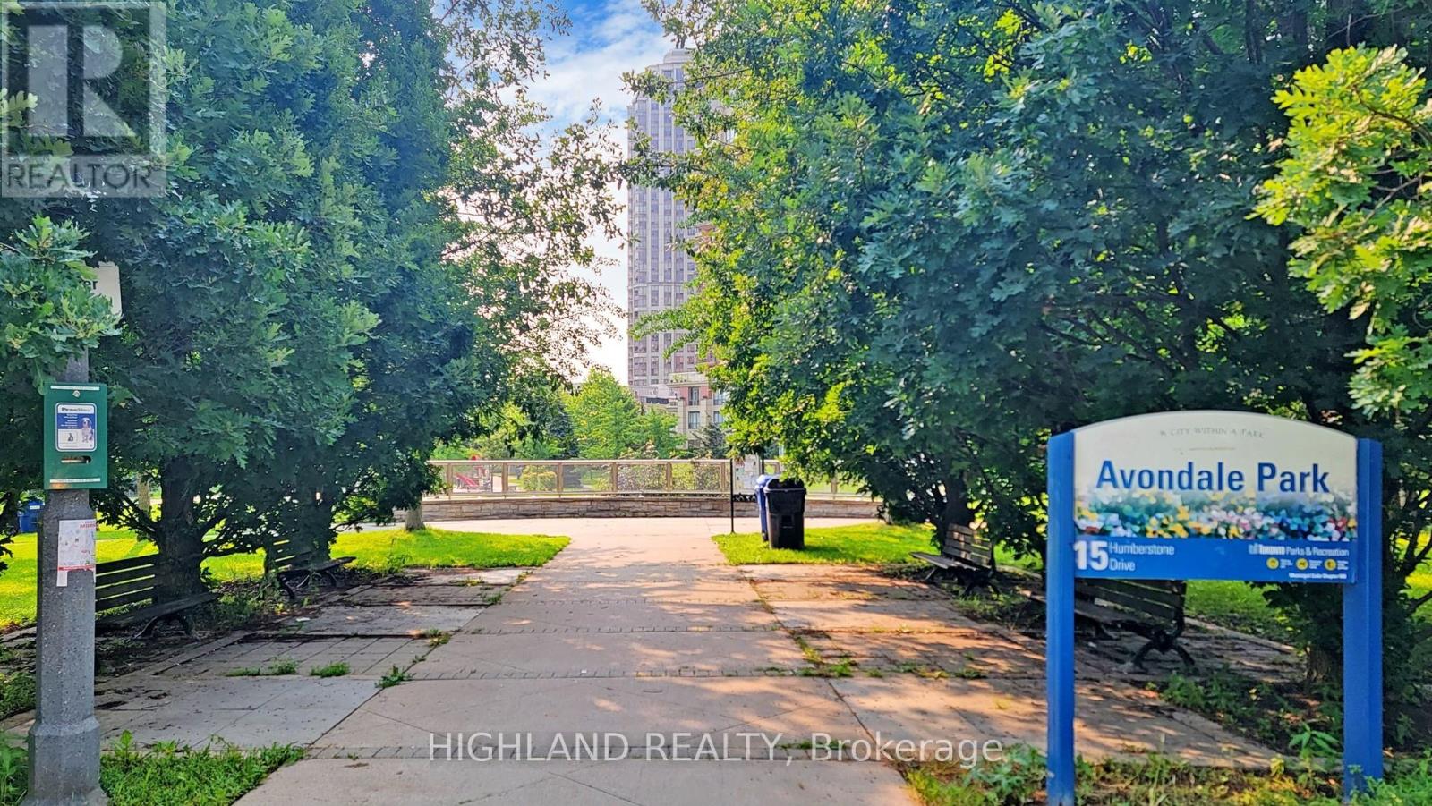 1002 - 18 HARRISON GARDEN BOULEVARD — photo 25