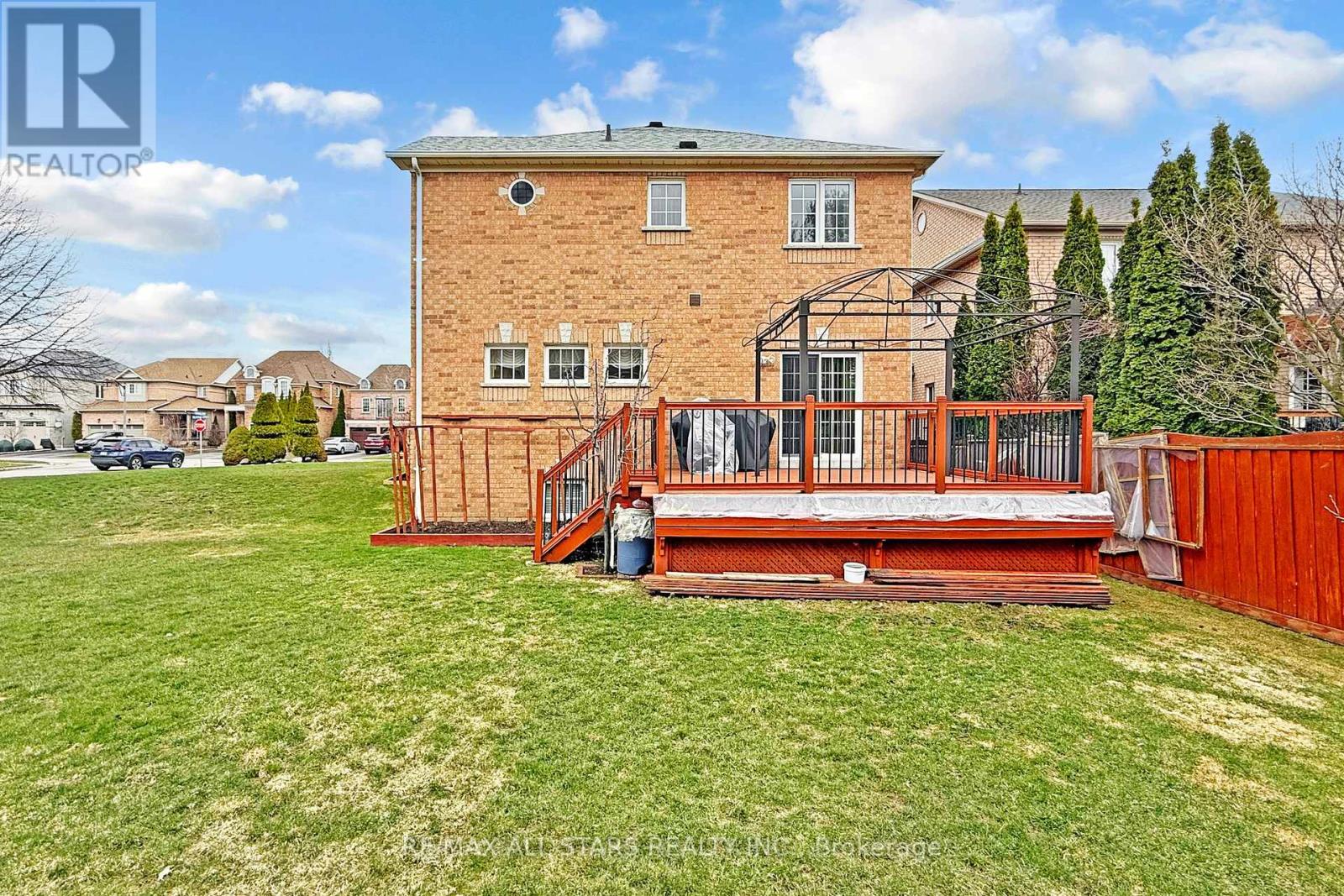 75 GLORIA CRESCENT - 4