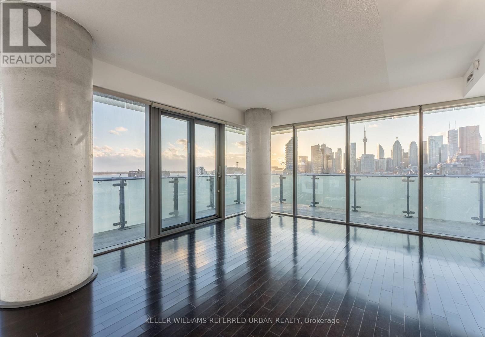 1208 - 70 DISTILLERY LANE