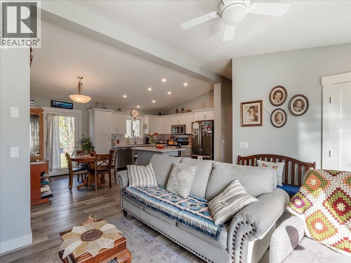 4008 16TH AVENUE - 26