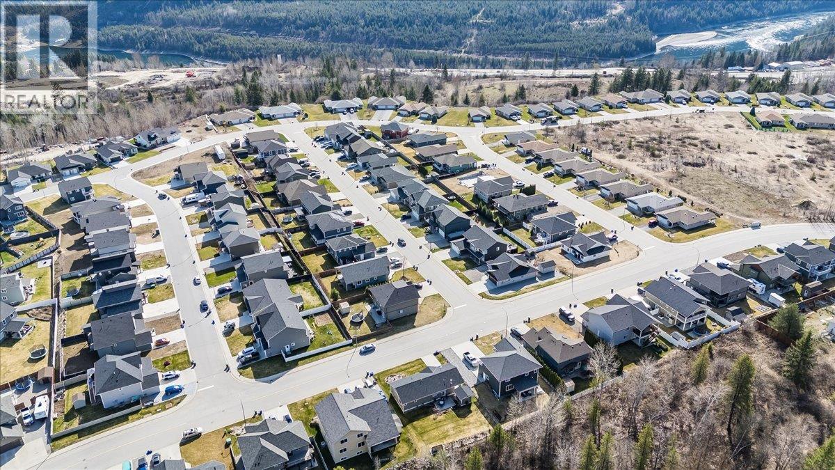 4008 16TH AVENUE - 10