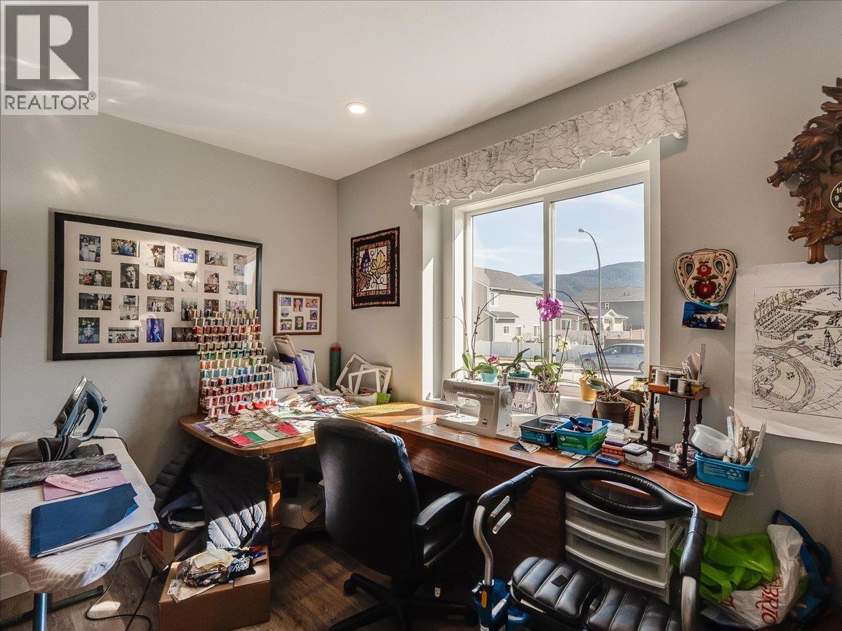 4008 16TH AVENUE - 38